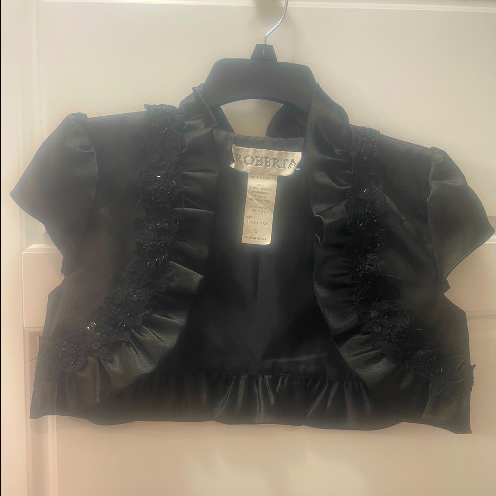 Roberta brand, size small formal shrug top